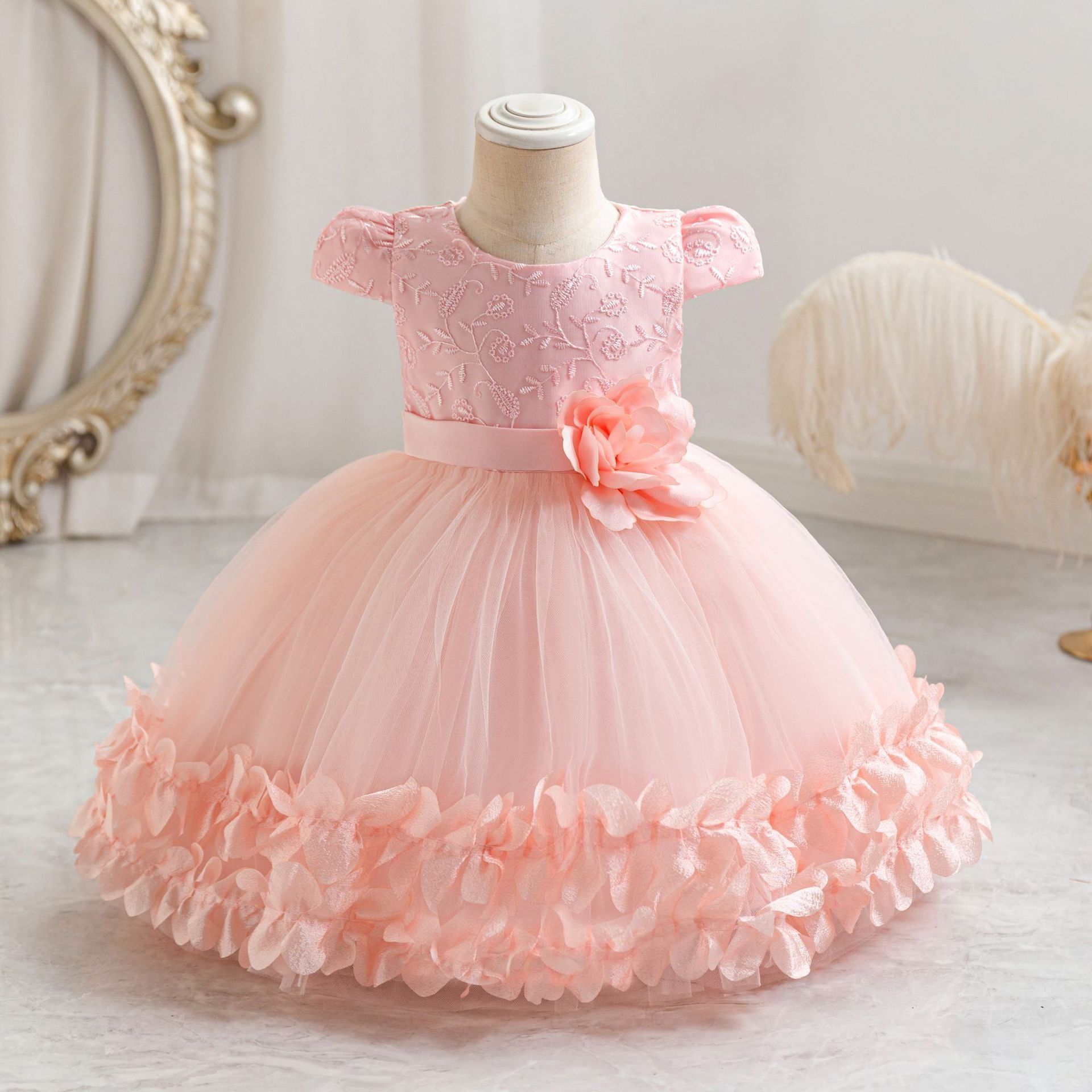 Girls Princess Dress Tulle Party Dress Kids Birthday Wedding Dress Performance Dress
