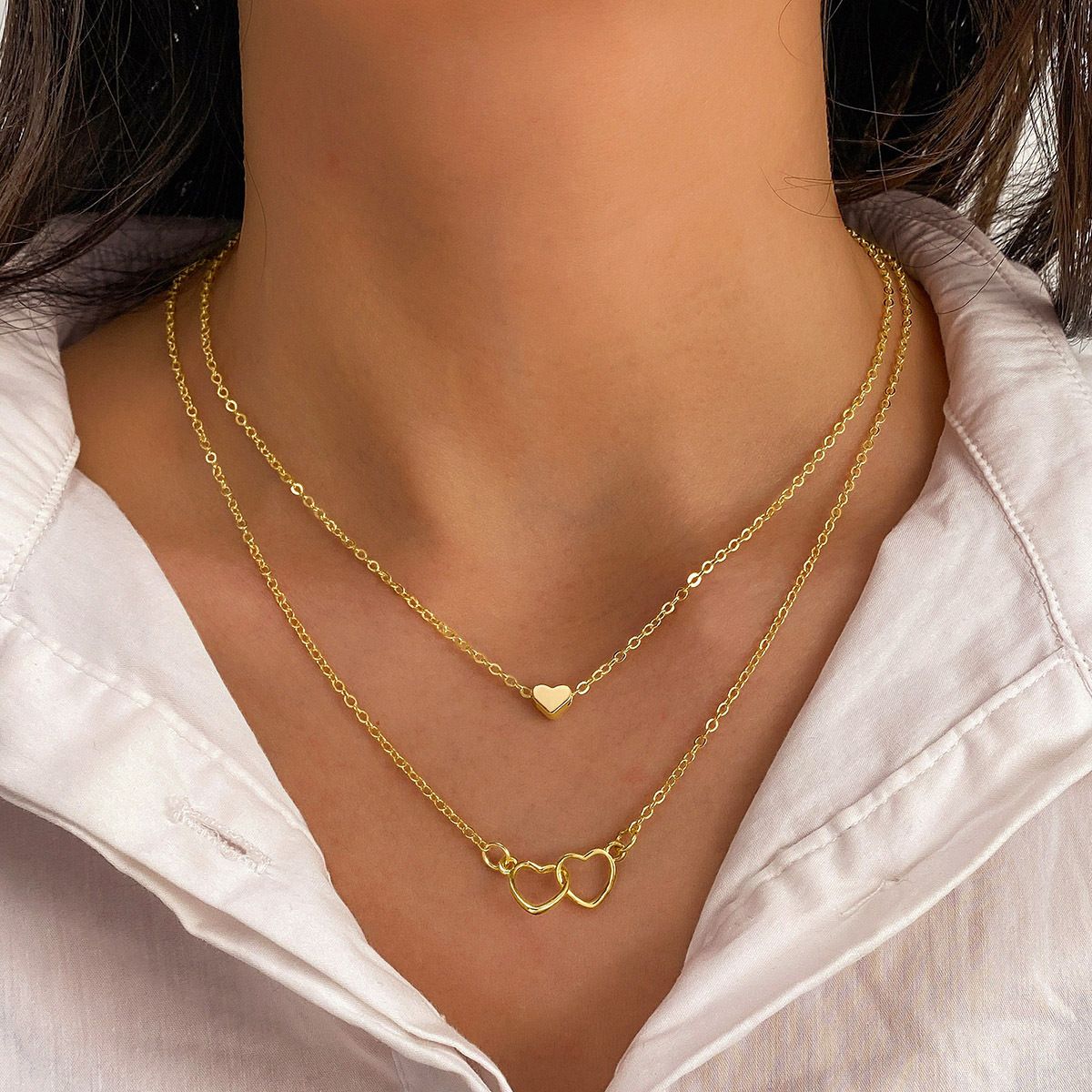 Hot selling personalized multi-layer layered necklace, European and American cross-border necklace, women's small sturdy pendant, collarbone chain, neck