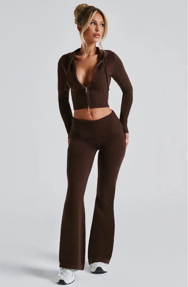New women's two-piece solid color long sleeve hooded zipper slim short blouse casual trousers suit is suitable for daily leisure commuting outdoor sports wear.