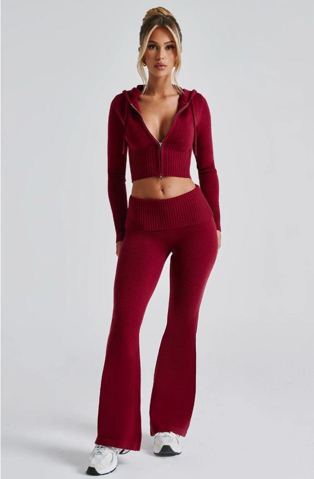 New women's two-piece solid color long sleeve hooded zipper slim short blouse casual trousers suit is suitable for daily leisure commuting outdoor sports wear.