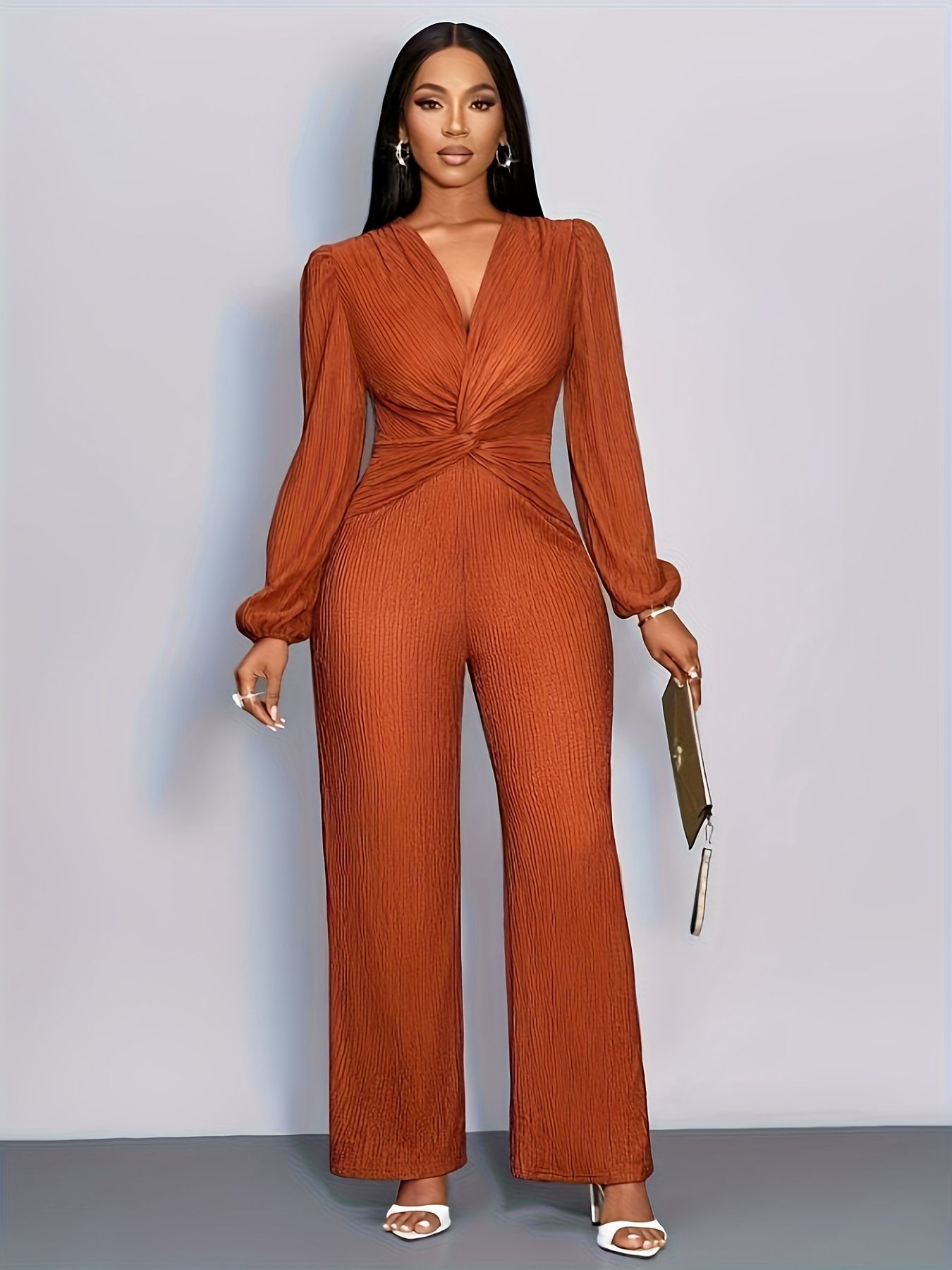 Autumn new women's jumpsuit fashion temperament solid color long sleeve V-neck high waist wide leg pants casual jumpsuit is suitable for daily leisure commuting parties.