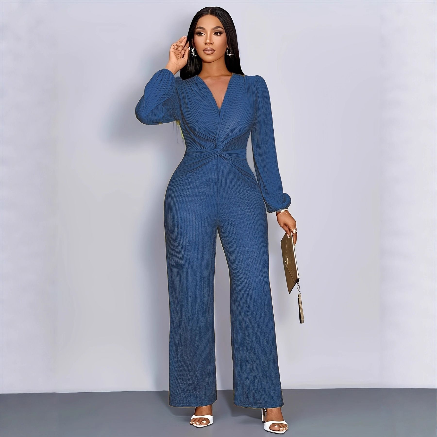 Autumn new women's jumpsuit fashion temperament solid color long sleeve V-neck high waist wide leg pants casual jumpsuit is suitable for daily leisure commuting parties.