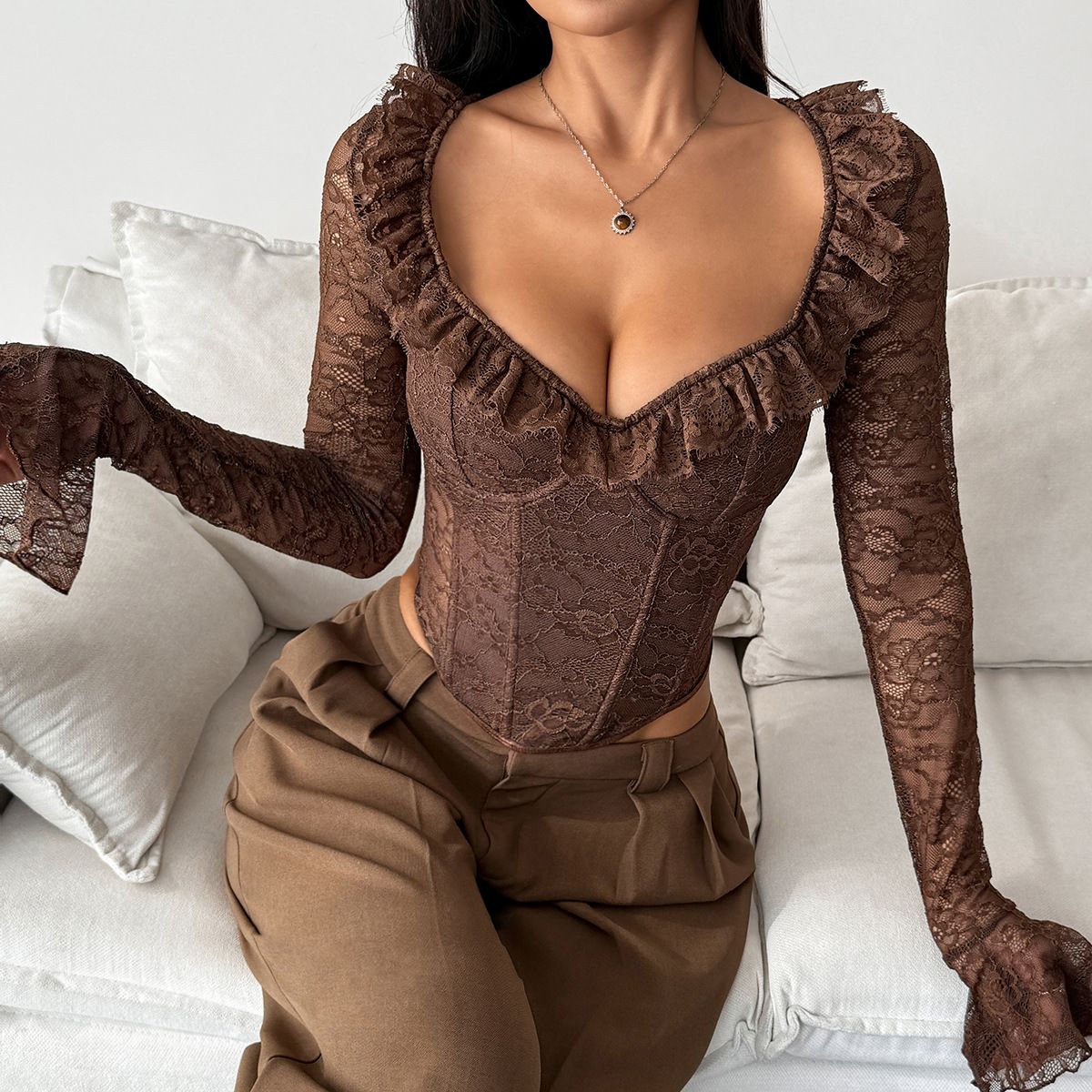 Summer new women's blouse solid color long-sleeved V-neck slim stretch flower lace blouse is suitable for daily leisure commuting parties.