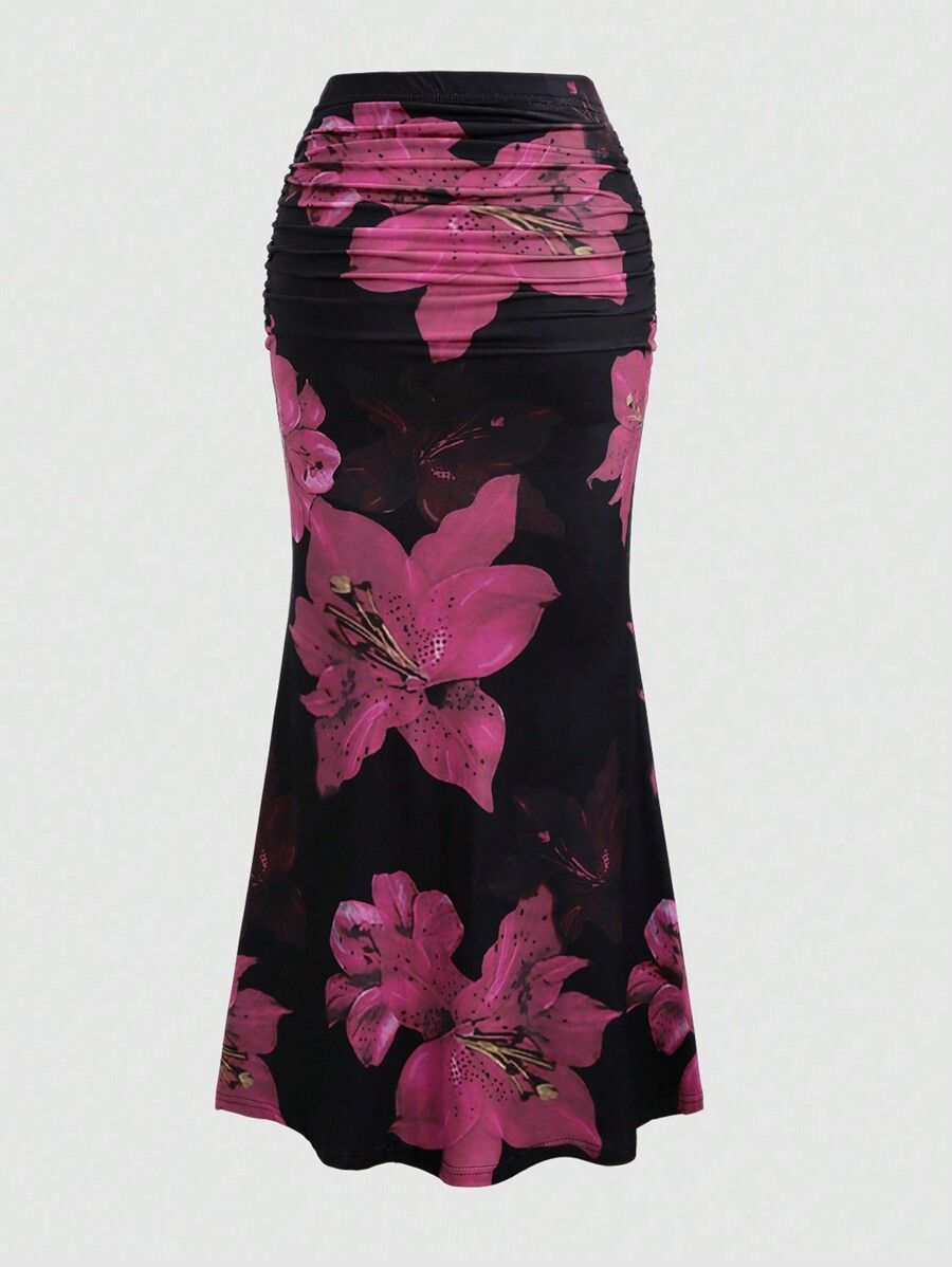 In summer, the new women's skirt is fashionable and elegant, printed and pleated, slim and hip-wrapped, and the long skirt is suitable for daily leisure, commuting, party and holiday.