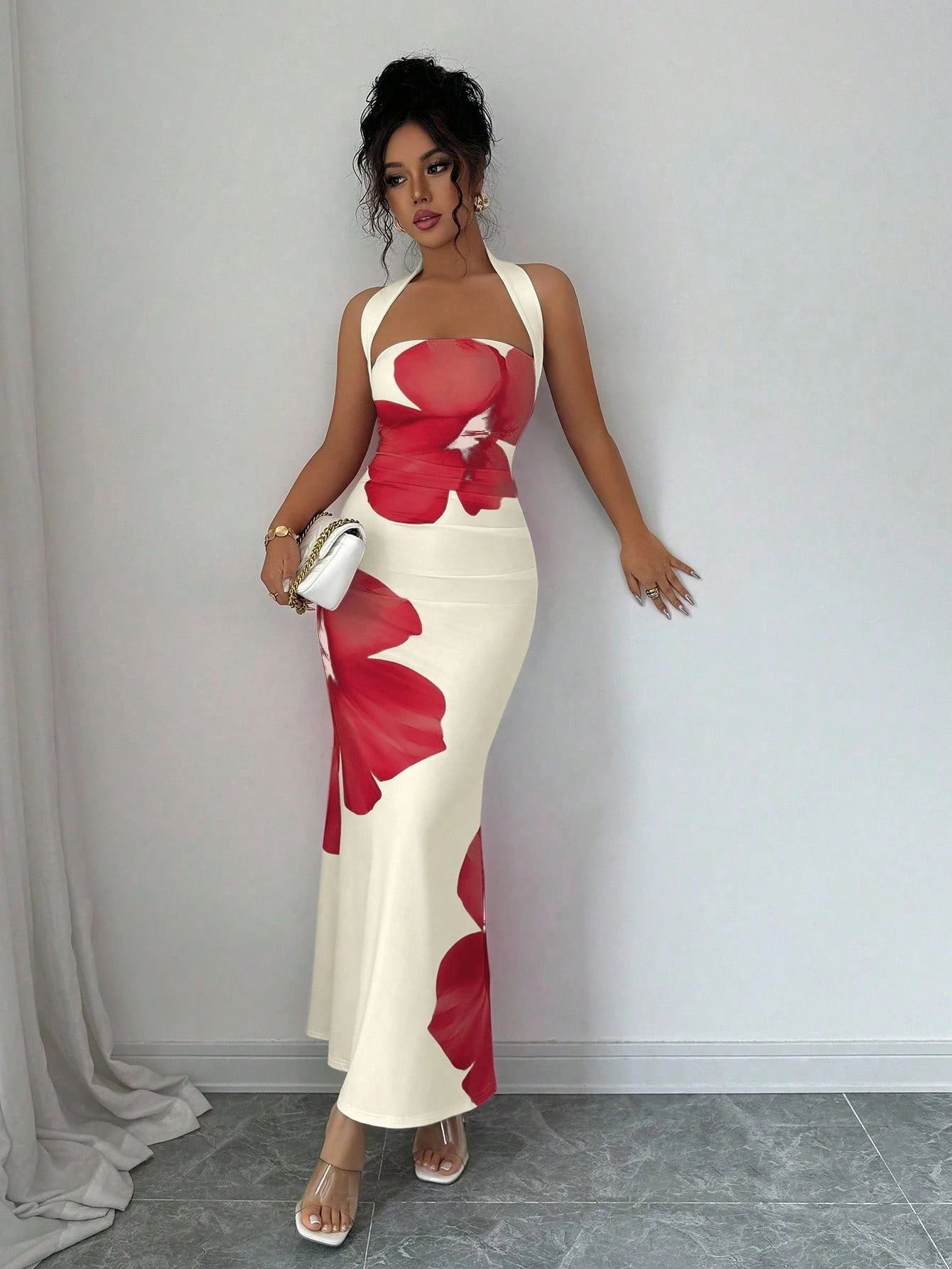 Elegant temperament print sleeveless hanging neck, tube top and waist pocket hip long dress in summer is suitable for daily leisure commuting party dinner.