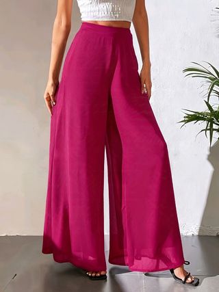 New women's trousers in summer are solid chiffon with high waist and loose wide legs, which are suitable for daily leisure, commuting and office gathering.