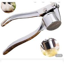 Premium Stainless Steel Lemon Squeezer – Manual Citrus Juicer Extract every drop of juice effortlessly with this heavy-duty stainless steel lemon squeezer. Designed for maximum juice extraction with