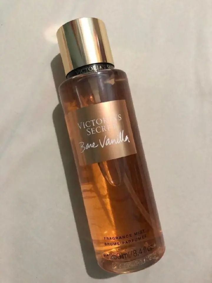 High Selling Dove shower gel,soap and lotion along with a Victoria's Secret body splash skin care set 400ML  lotion 500ml shower gel +free soap and body splash🥰