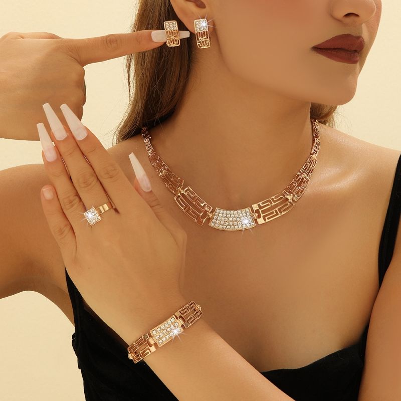 Trendy Hot Sale Light Luxury Alloy Jewelry Set for Women, 4-Piece Shiny Full Rhinestone Jewelry Kit Including Necklace Earrings Ring and Bracelet Elegant Fashion Accessories for Daily Wear & Party