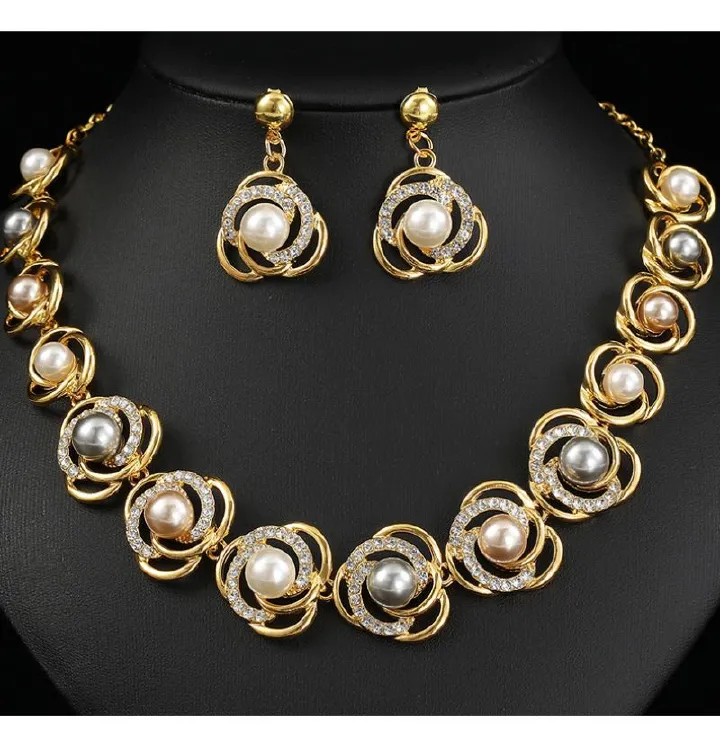 European and American Style Faux Pearl Necklace & Earrings Set for Women Elegant Alloy Fashion Jewelry Perfect Bridal Accessories for Wedding Banquet & Evening Formal Dresses
