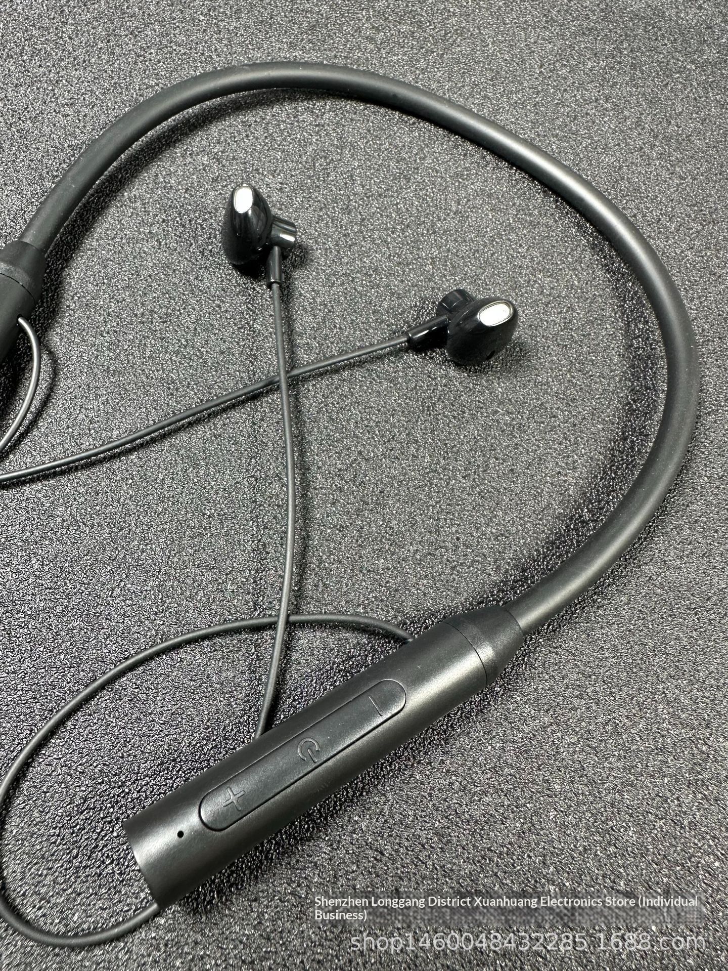 Ultra-long battery life neck-hanging dual-ear sports Bluetooth earphones, wireless in-ear stereo, compatible with mobile phones, neckband style