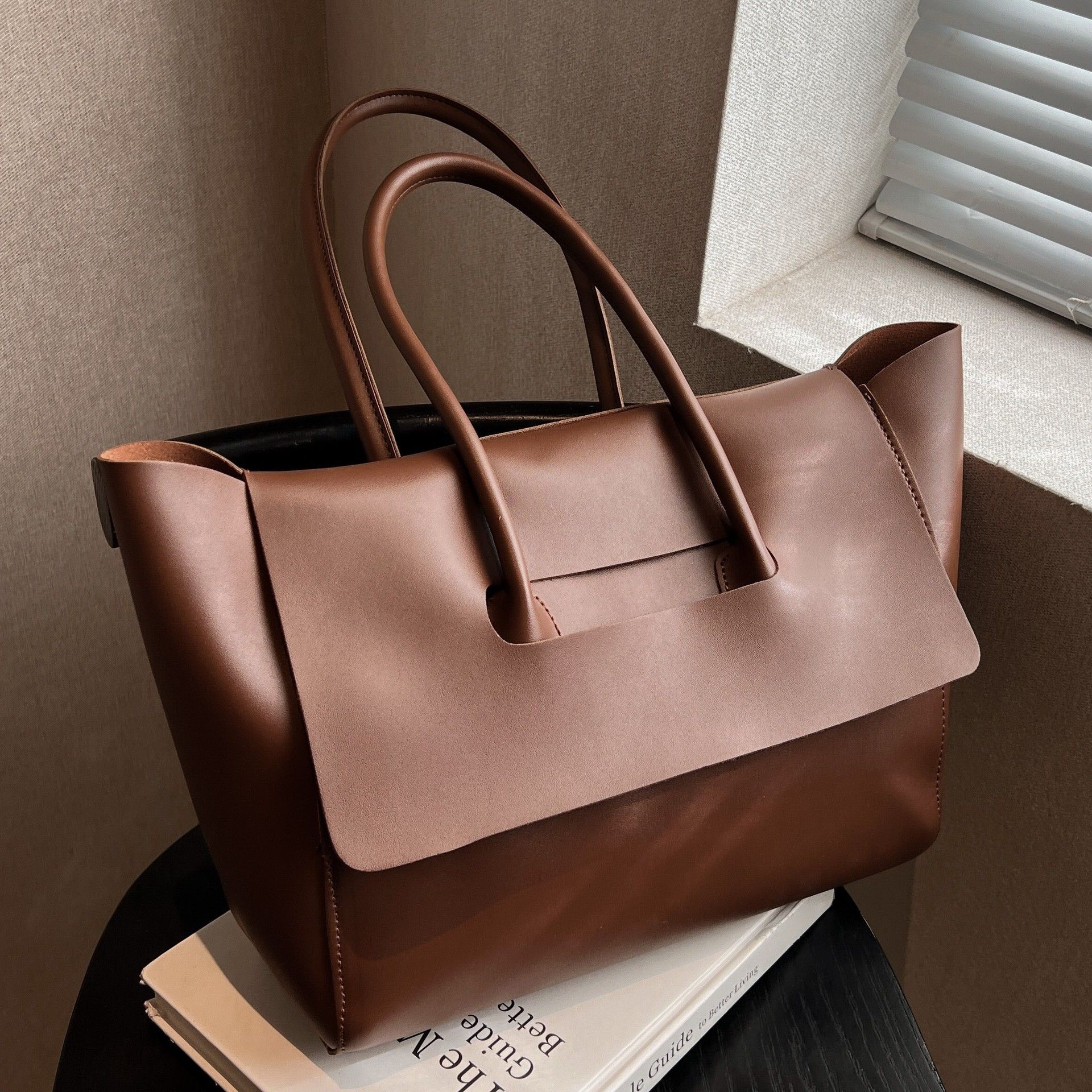 2*PC High end large bag women's bag 2025 new trendy Korean version large capacity handbag retro commuting tote bag black AS PICTURE