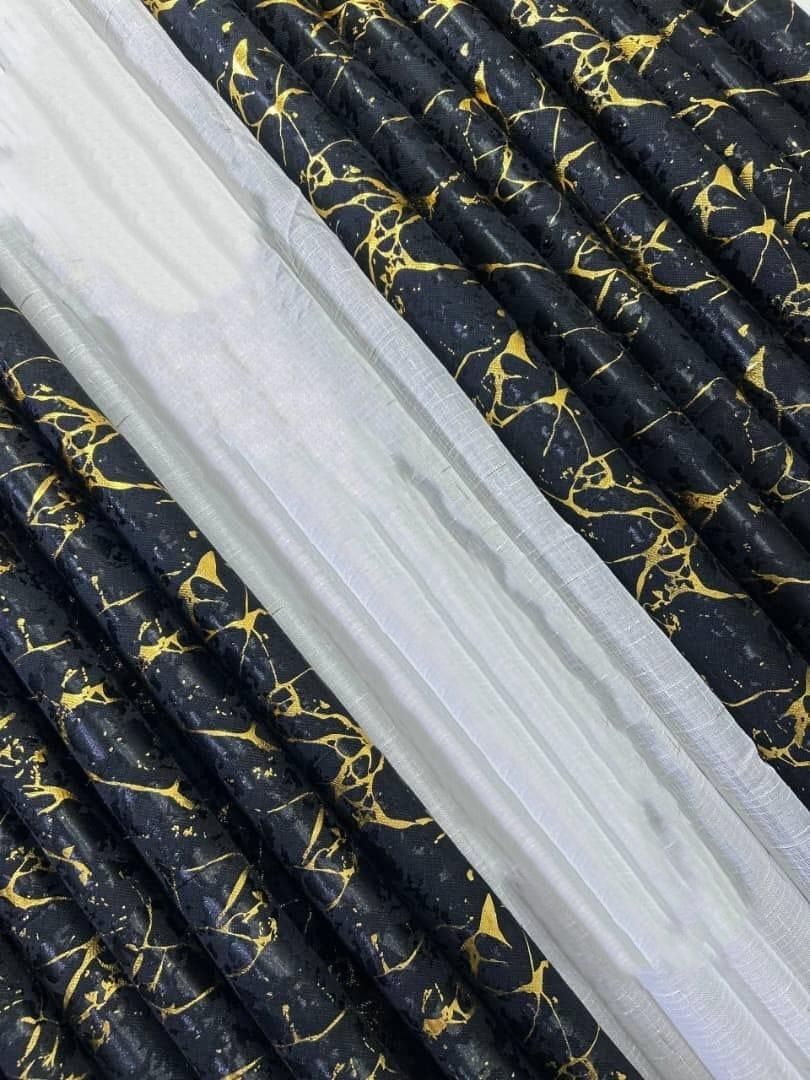 3 Piece Marble & Velvet Curtain Set – Elegant Luxury Finish ✨
Upgrade your space with this premium curtain set that blends modern marble style with soft velvet elegance for a rich, stylish home look.