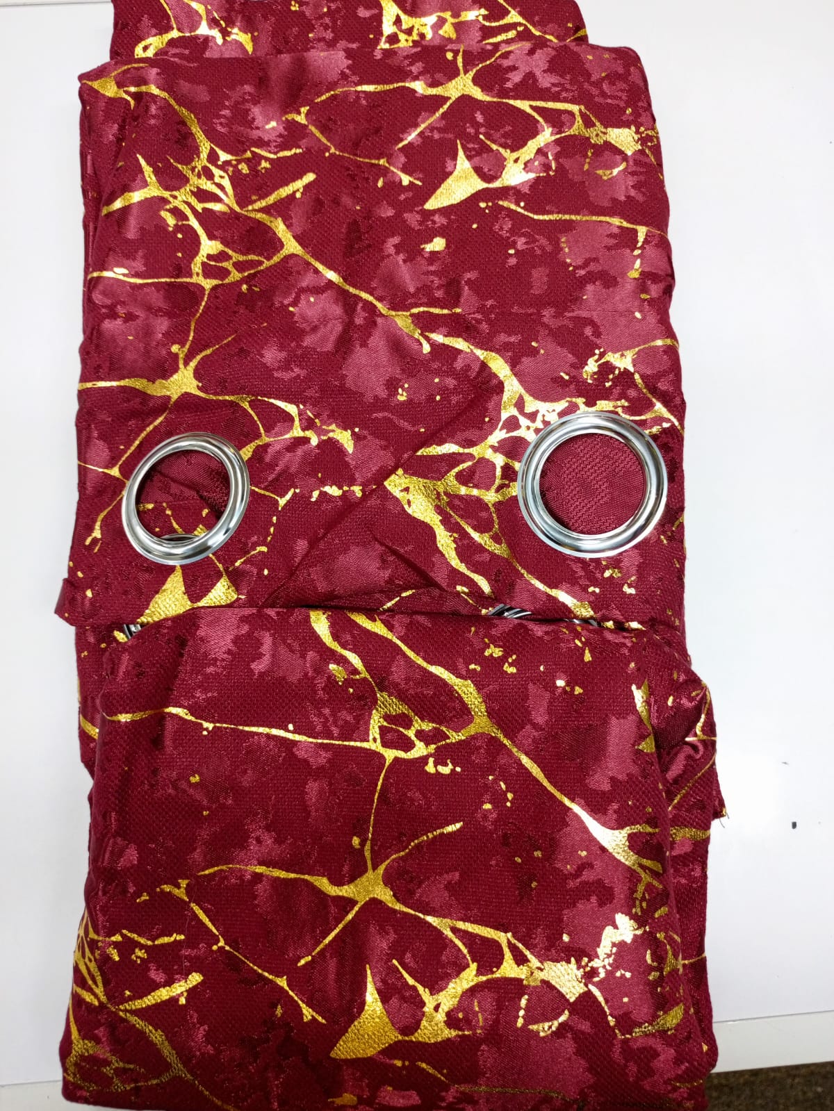 3 Piece Marble & Velvet Curtain Set – Elegant Luxury Finish ✨
Upgrade your space with this premium curtain set that blends modern marble style with soft velvet elegance for a rich, stylish home look.