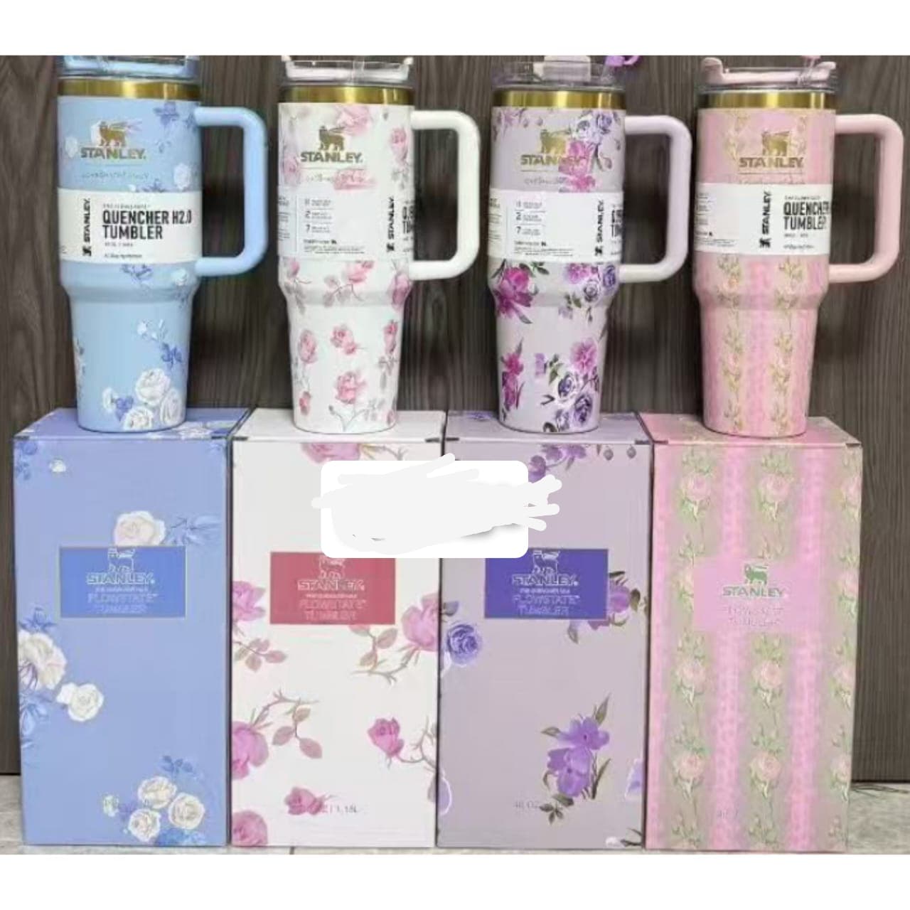 Flowered Stanley Mugs (Insulated Travel Tumblers)
Sip in style with these beautiful Flowered Stanley Mugs — a perfect blend of elegance, durability, and everyday convenience. Designed for both hot and