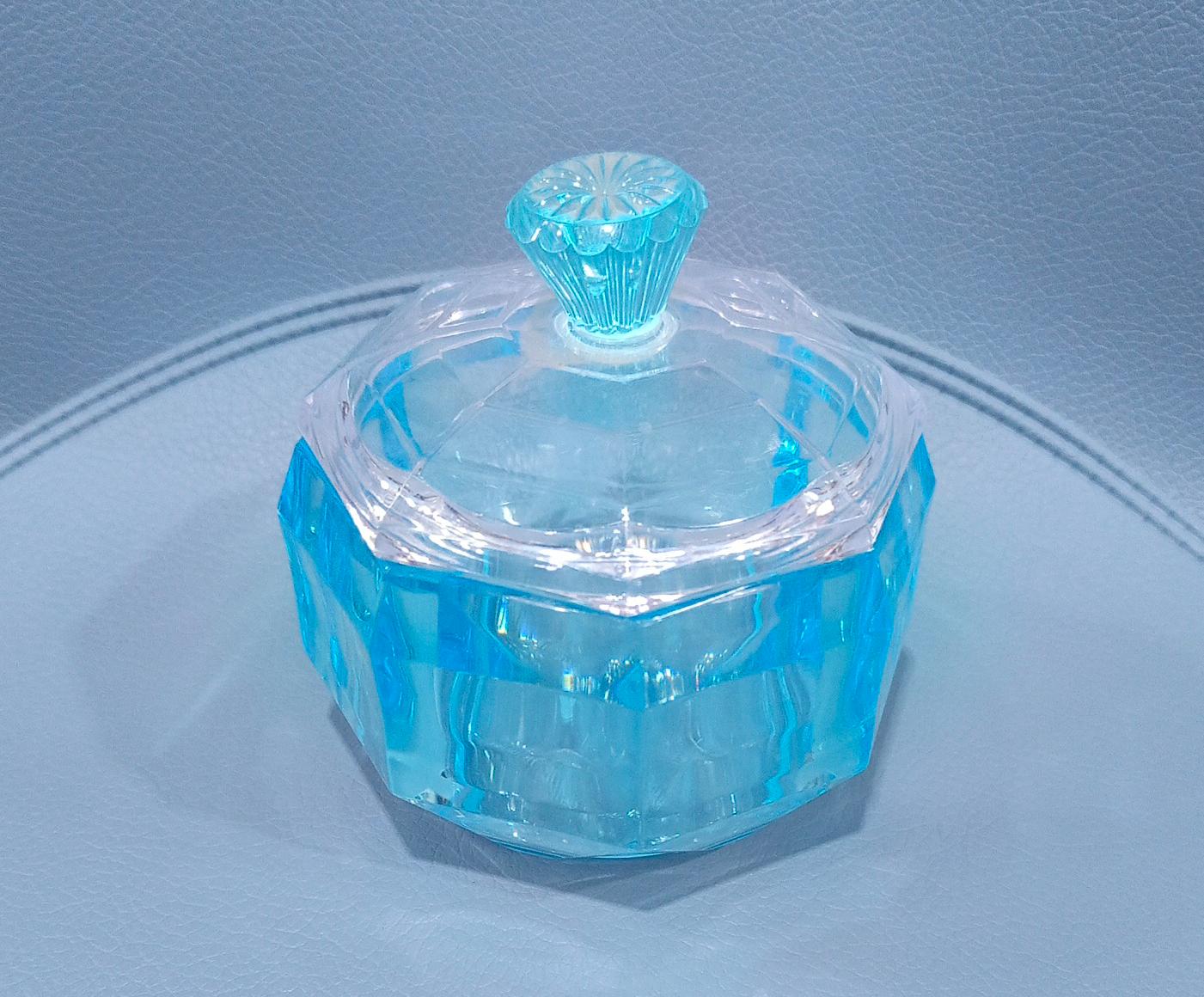 SUGAR DISH / SUGAR BOWL
Add a touch of elegance to your kitchen or dining table with this stylish sugar dish, perfect for storing and serving sugar in a neat and organized way.
✨ Key Features
🍬 Ideal
