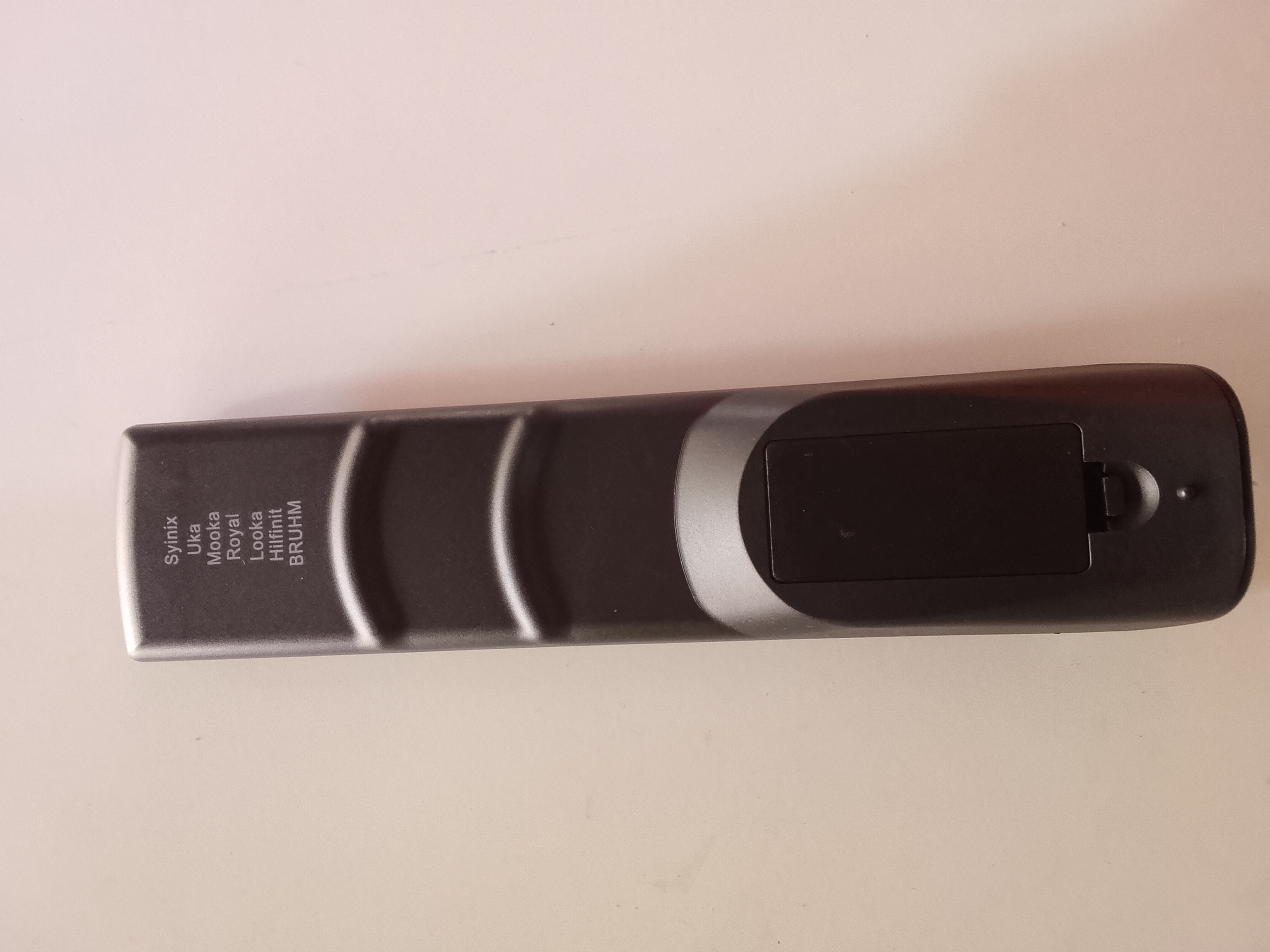 universal remote synix,royal