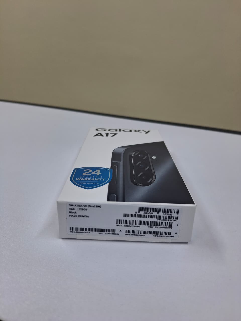 Samsung A17, 6.7'' HD+, 4GB RAM + 128 GB ROM, DUAL SIM, 50MP, 5000mAh/24 MONTHS WARRANTY- BLACK