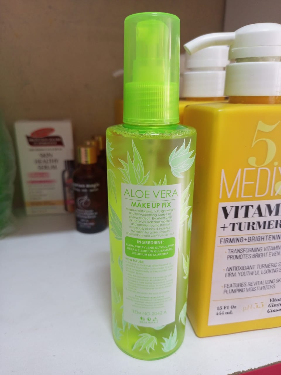 Kiss Beauty Make up Fix Aloe Vera Spray Setting 93.5% With Vitamin E and Aloe Vera Extracts Locks in Make Up Setting Spray view 3