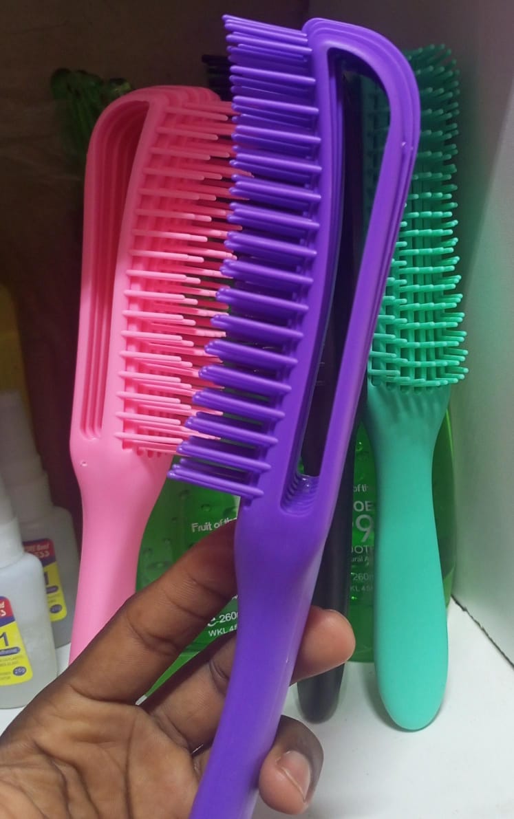Hair Detangling Brush suitable for massage brush