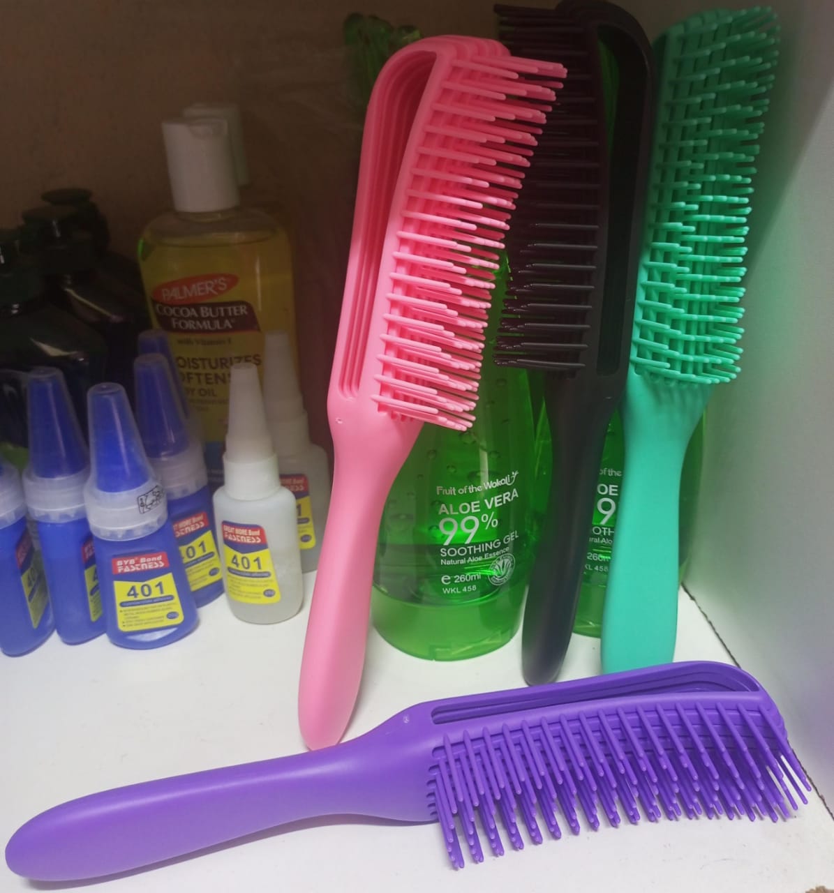 Hair Detangling Brush suitable for massage brush