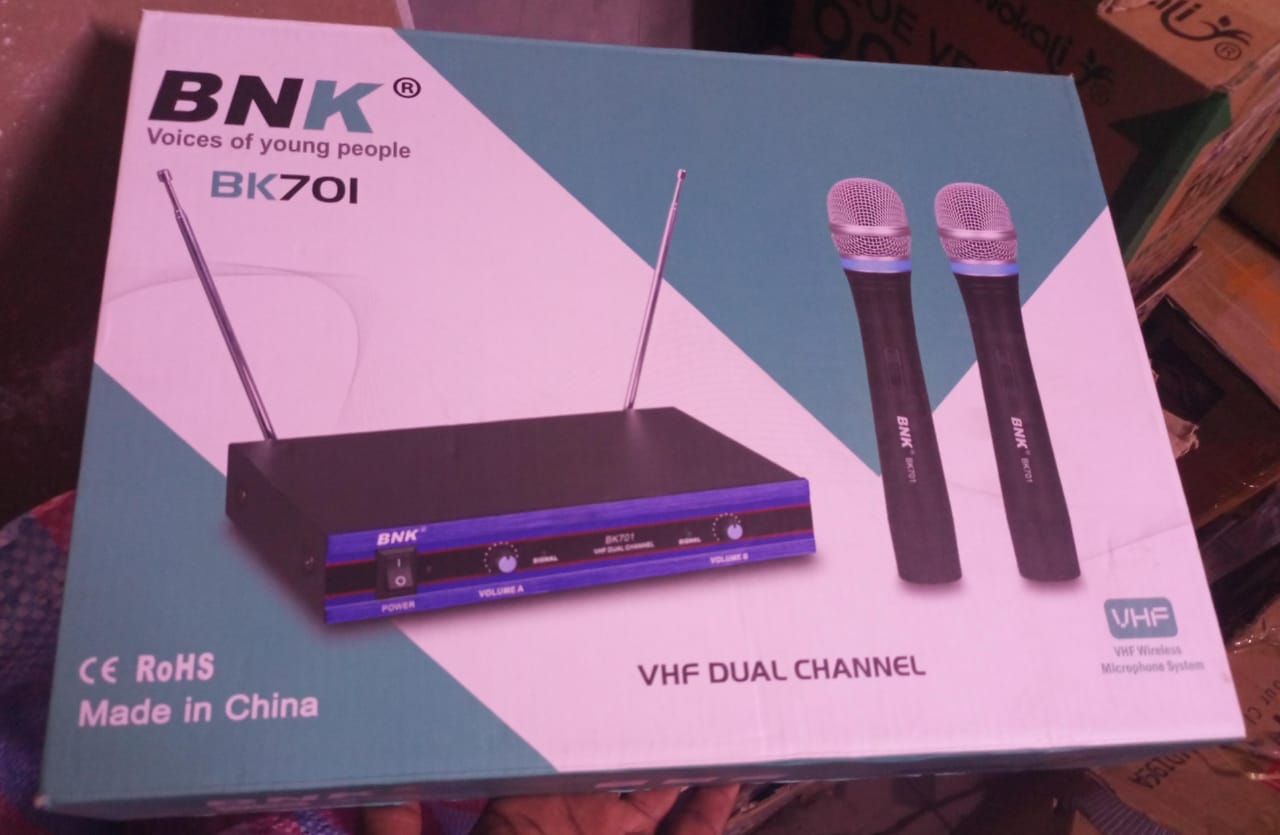 BNK microphone VHF DUAL CHANNEL BK 701 vhf wireless microphone system handheld microphone set of 2 microphones