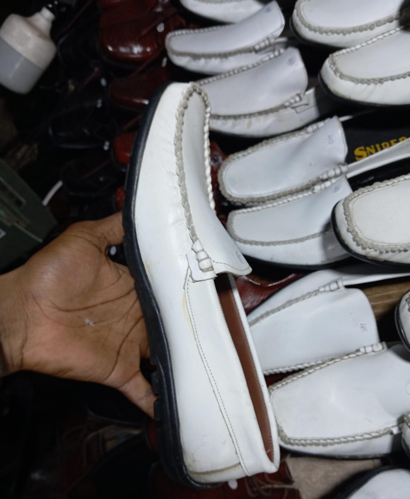 White leather shoes multi purpose official casual white school shoes Rovas sniper quality white loafers leather shoes