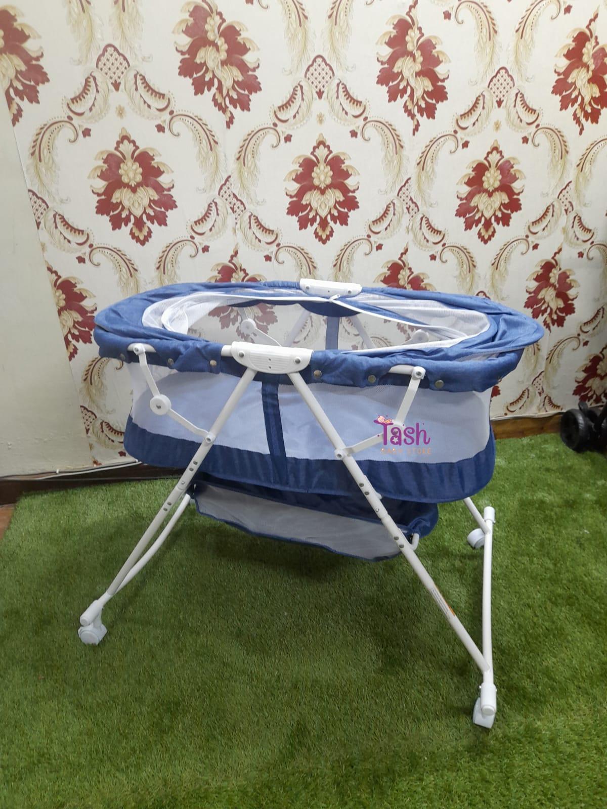Metal Baby Crib/Baby Bed/Bassinet With A Zipper Plain Color