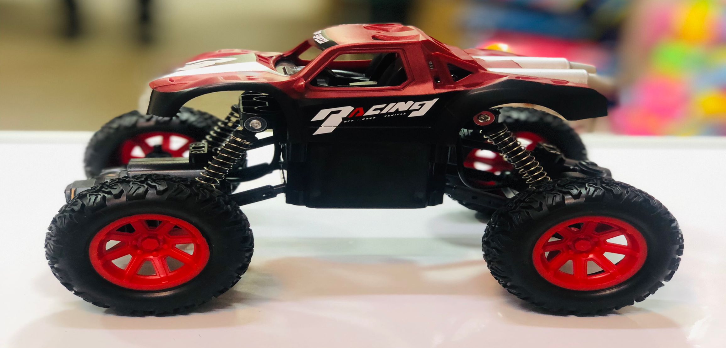 High Speed Off-Road Monster Truck  Rock Climbing RC Car| Free Rechargeable batteries available with this car Best birthday gift for Kids,boys, girls