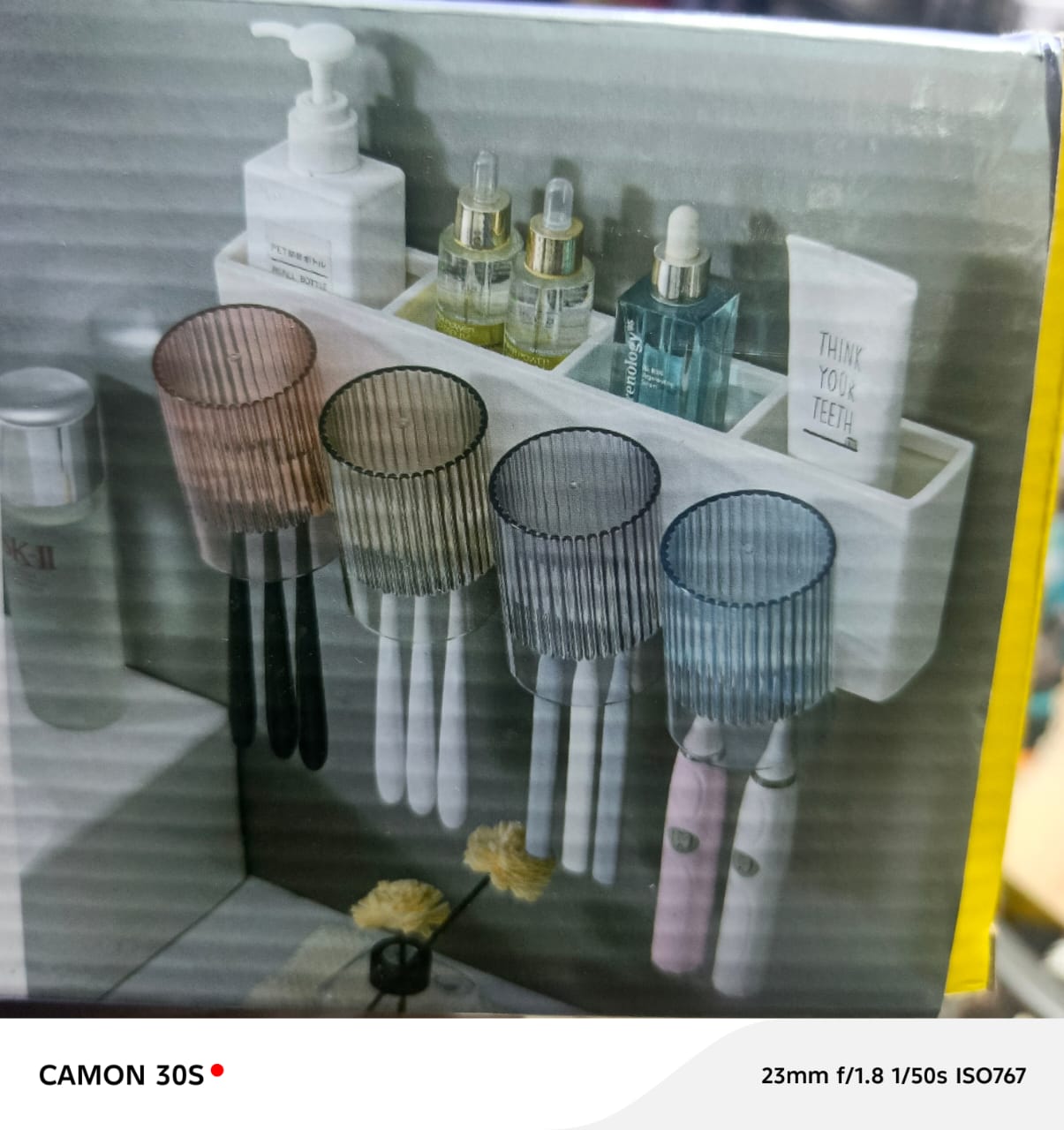 Modern tooth brush holder  With 4 pcs acrylic glasses