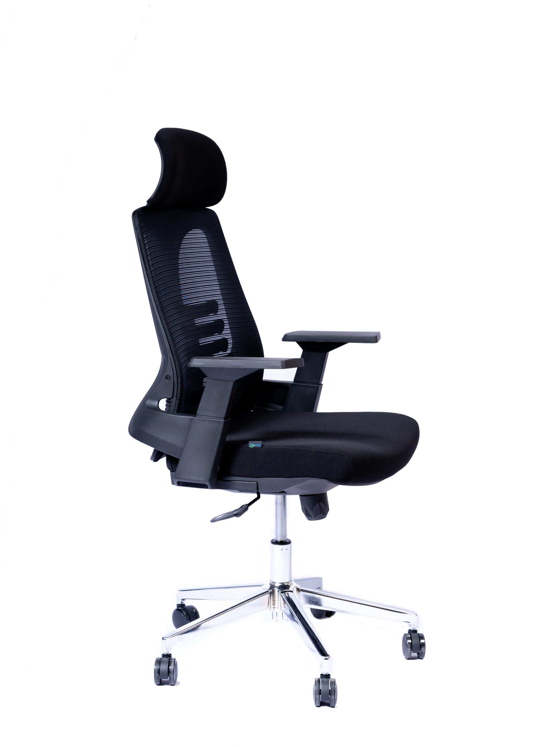 Modern design executive chair
Constructed from durable Nylon, PP, and Iron
Chrome metal type for a sleek finish
Adjustable height for personalized comfort.