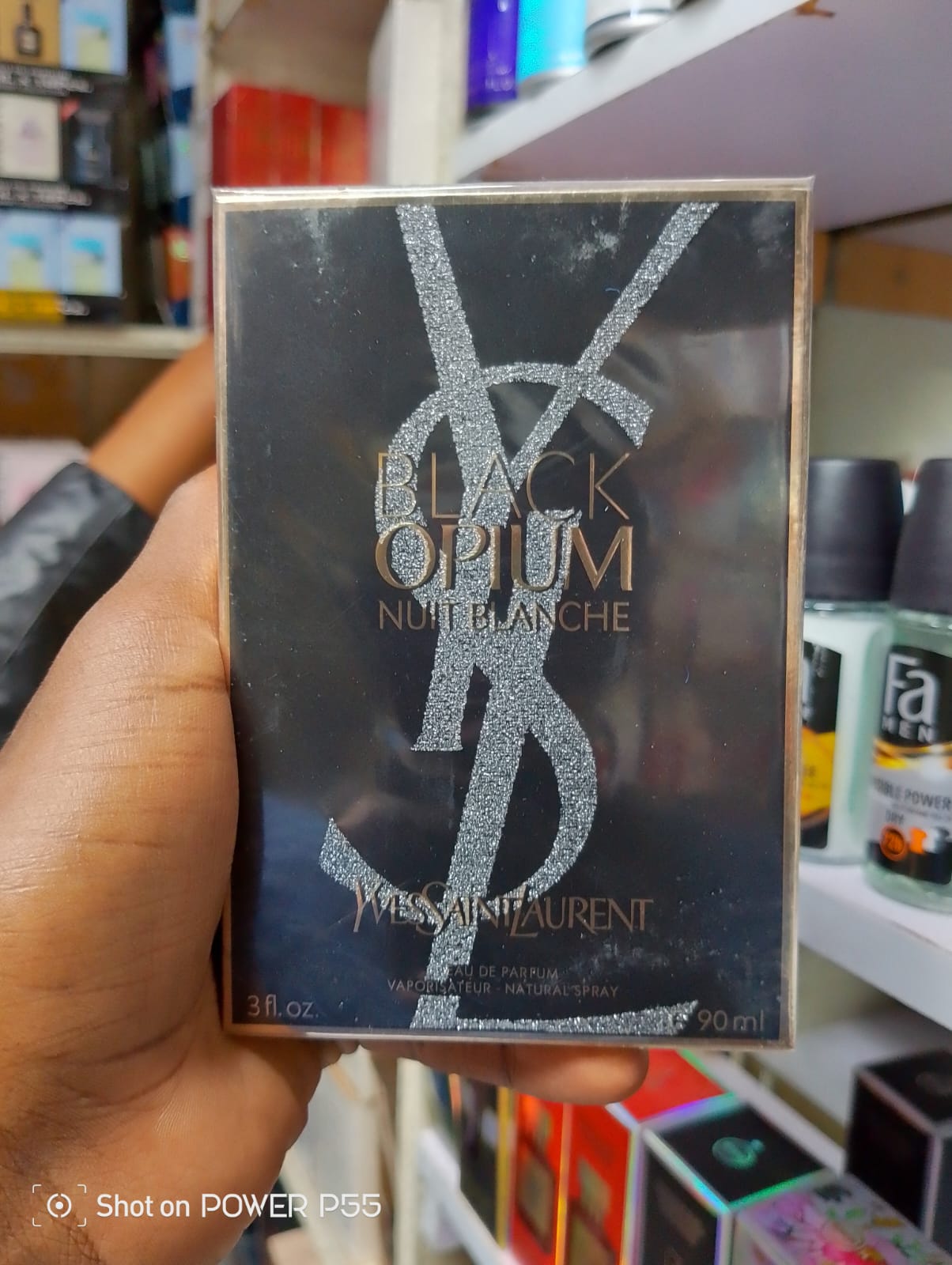Yves Saint Laurent Black Opium EDP –90ml This perfume is made with notes of coffee, present in large quantities, dominate the scent. Additional accords are pink pepper, orange blossom, jasmine, vanill