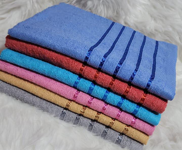CLEARANCE OFFER Fashion Medium Sized School Bath Towels