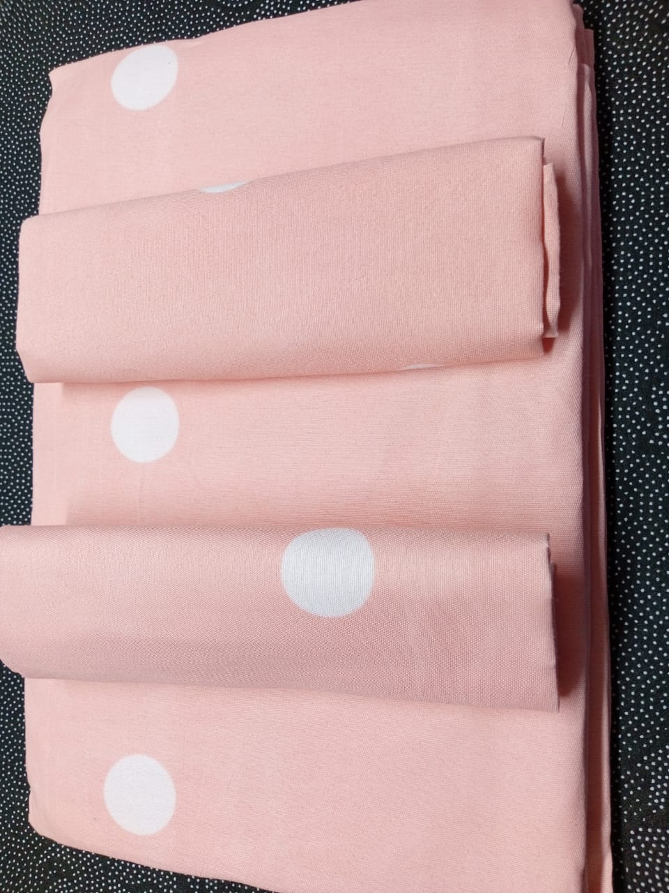 CLEARANCE OFFER Set Of 4 Pcs(2 Bedsheets And 2 Pillowcases) 5 *6