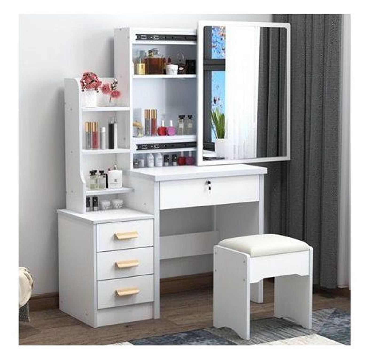 CLEARANCE OFFER Dressing table with sliding mirror