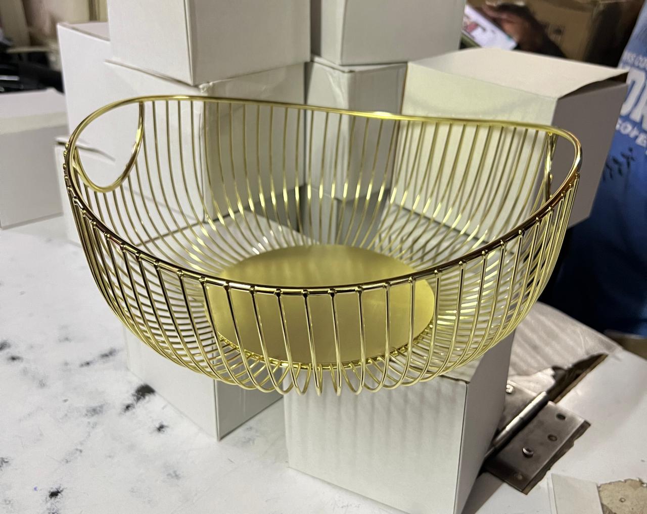 Gold Lotus Fruit Bowl Basket Holder Fruit Rack, Non-Slip Pads, Soft Protection for Your Countertop: This wave gold fruit bowl has four soft pads on the bottom, which prevent from slipping and scratchi