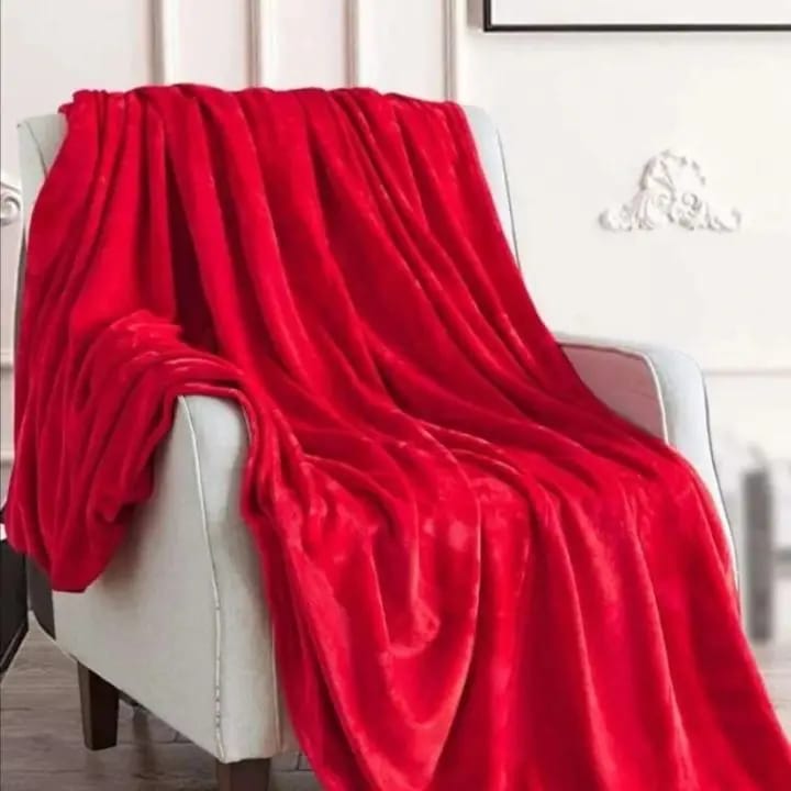Fleece Throw Fleece Blanket   This comfy, cozy and Ultra-Plush warm fleece blanket provides better fade & stain resistant than cotton blankets - Unlike cotton has little elasticity to retain shape, Mi