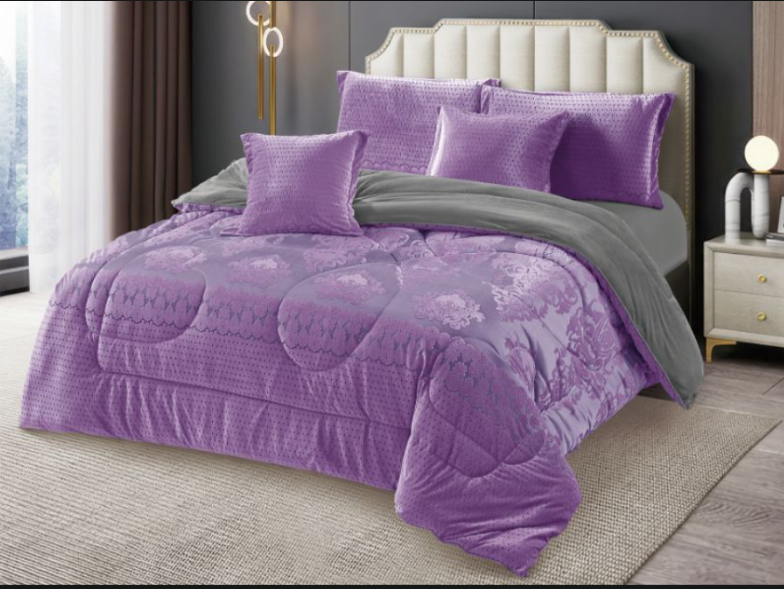 [ 🔔 ALERT OFFER 🔔🤩✨ !!! ] 6 Pcs Size 6×6/6×7  Luxury Silk velvet fleece Duvet-◻️1 Duvet ▫️ 1 bedsheet ▫️2pc throwcases▫️ 2pillowcases