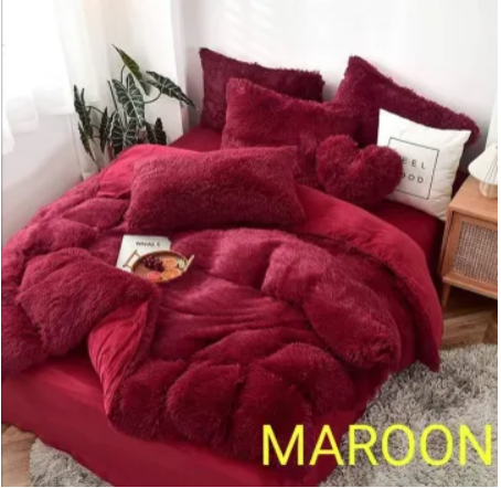 [ 🔥SPECIAL OFFER 🤩🤩✨JUST FOR YOU !!! ] 6 Pc Size 6X7 Brand New Very High Quality Stylish and Luxurious Velvet plush Fluffy Duvet set (1 Fluffy velvet Duvet,1 Fleece Bedsheet & 4 pillowcases)