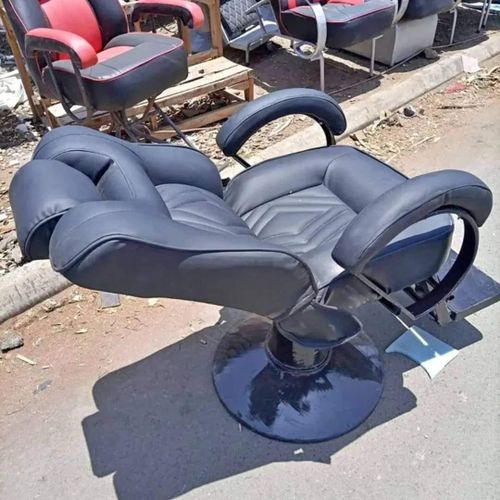 😇😇PROMOTION 🧚‍♀️PROMOTION 😇😇Fashion Locally Designed Barber Chair Reclining Barber Chair.*Handcrafted Design**: Jua Kali barber chairs are often handcrafted by local artisans, showcasing unique d