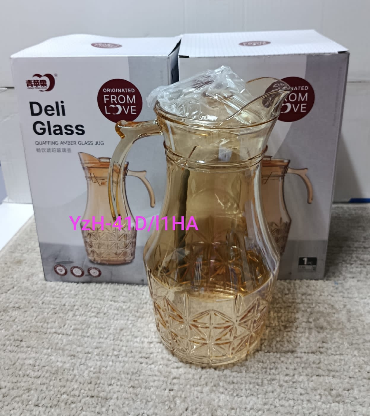PRICE DRROP🦋High Quality Juice, Water Serving Glass Jugs-Water Jug [GOLD]🎇Classic water shape is crafted with fire-polished rim. Machine-made using the latest technology to resemble the quality of h