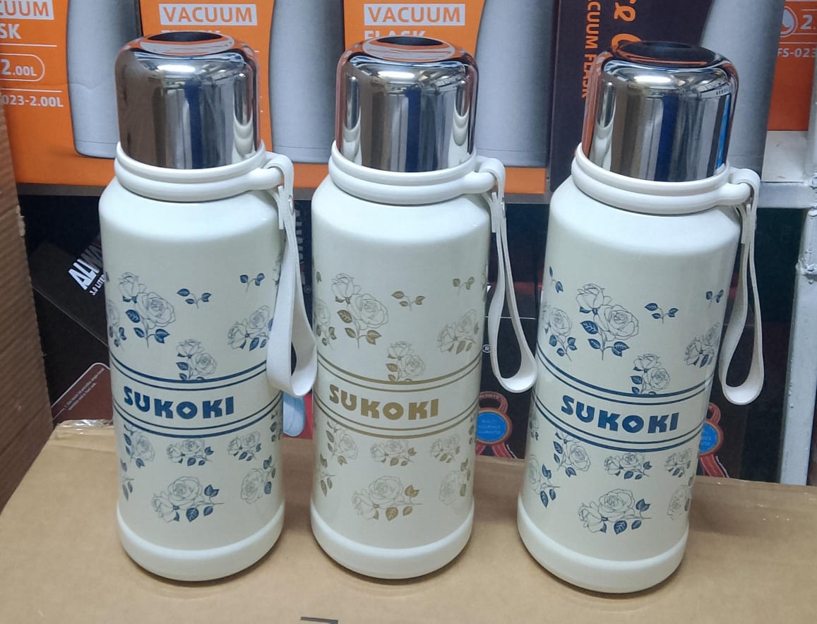 😶‍🌫️1000ml capacity vacuum flask Hot & Cold Water Bottle🎉Design: Double wall vacuum insulated

Safety: BPA-free and environmentally friendly

Special Feature: Durable, Leakproof, Rust Resistant