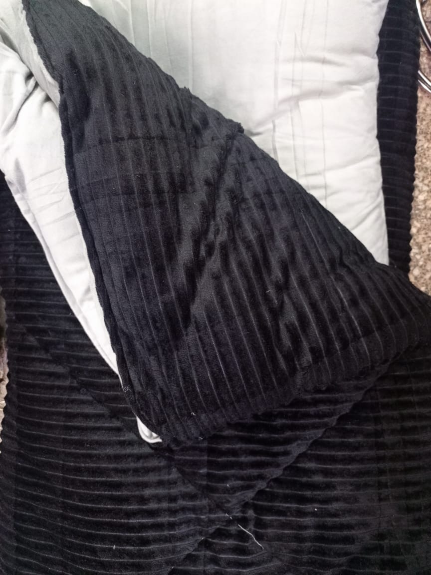 Single velvet woolen duvet 4pc bed sheet