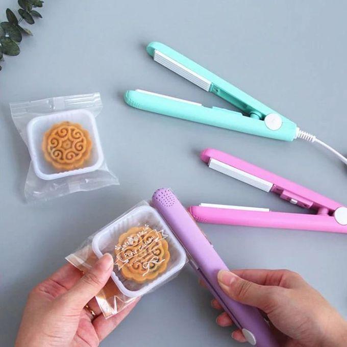 Mini 2-in-1 Hair Straightener And Curler Professional Flat Iron Ceramic Tourmaline Ionic Electric Plastic Bag Sealer