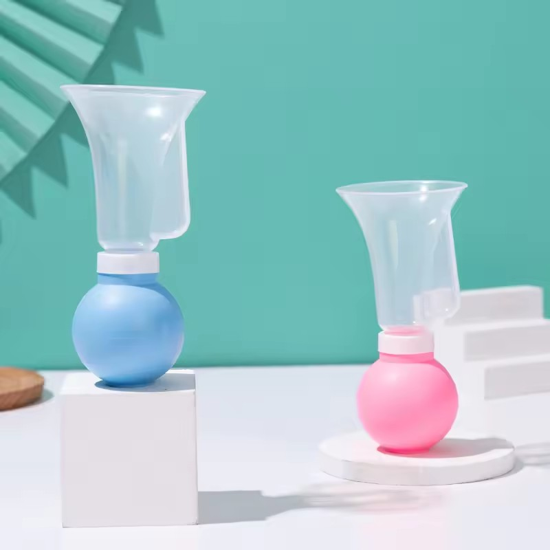 Portable Breast Reliever Manual Breast Pump 100% Food Grade Silicone Breastfeeding