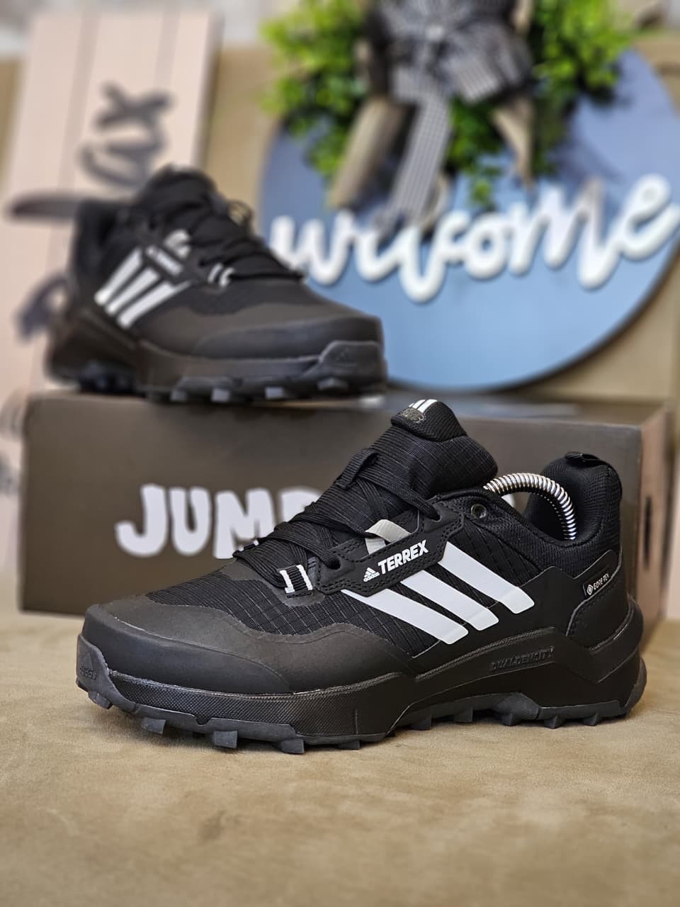 Generic Quality Unisex Men's Shoes Sneakers Stylish, Durable & Budget-Friendly