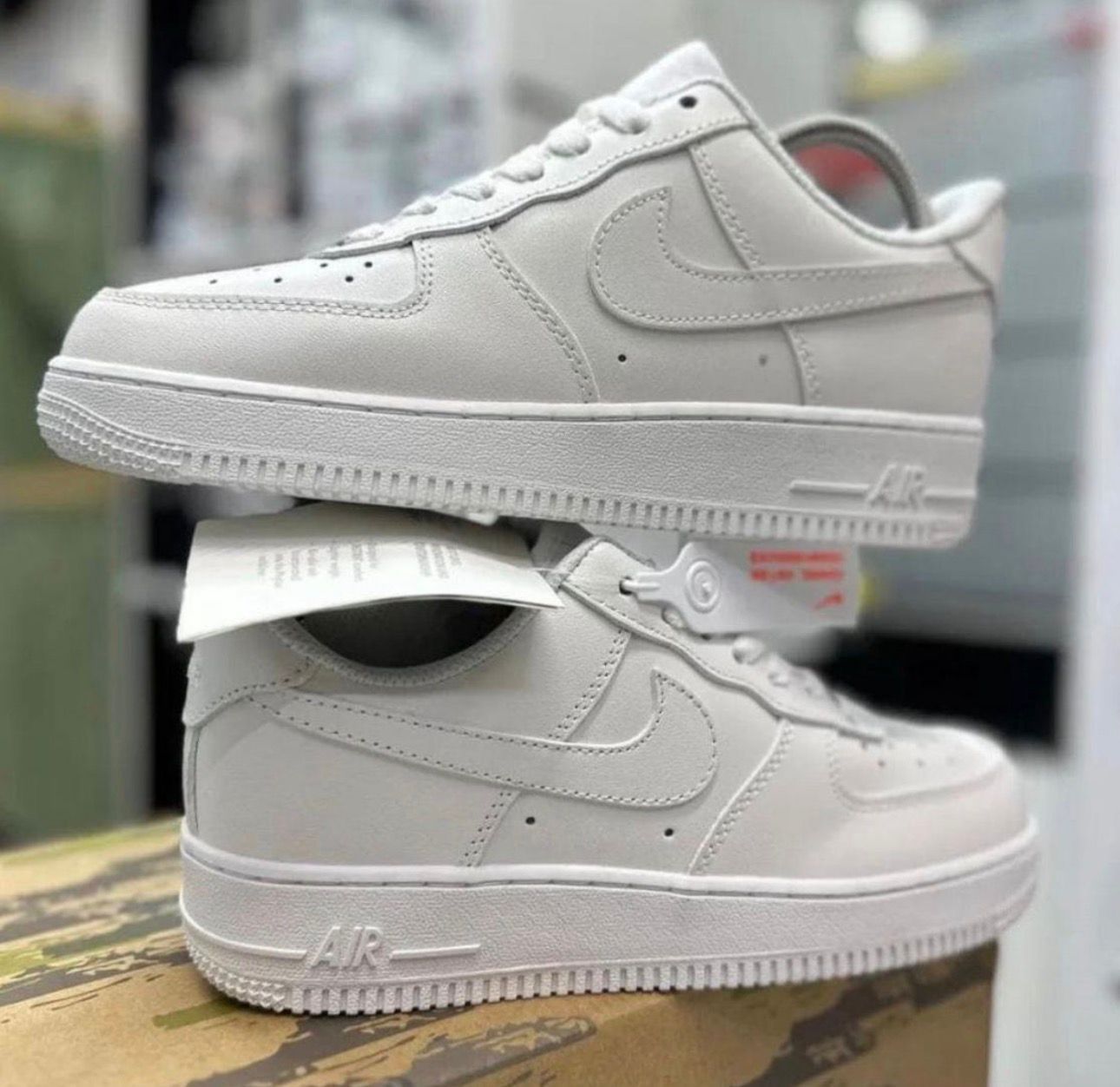 Generic Airforce 1 Men's Shoes Sneakers Iconic Style, Supreme Comfort, Everyday Confidence