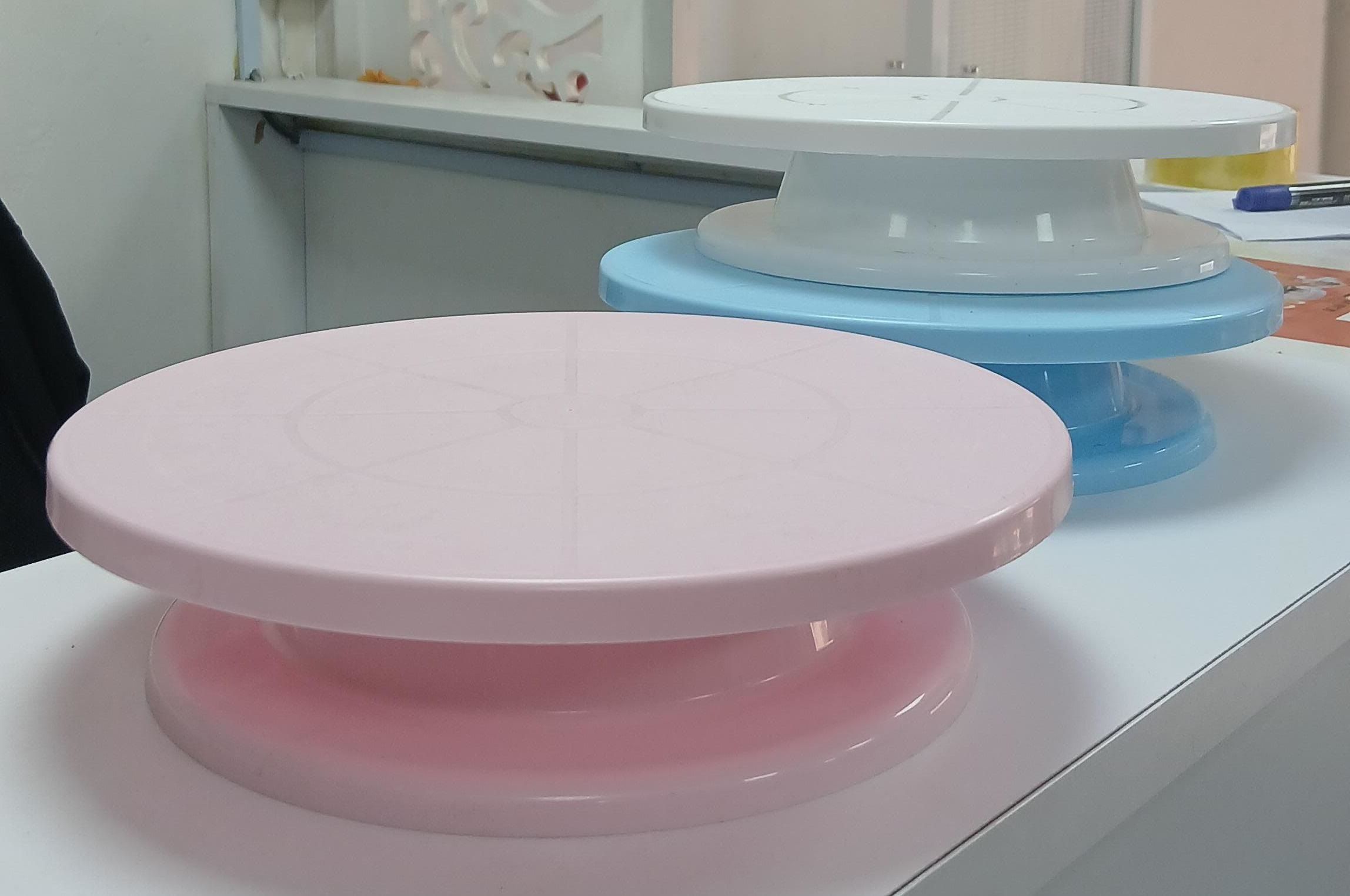 Cake Turntable Smooth 360° Rotation, Durable & Perfect For Effortless Decorating And Baking Fun