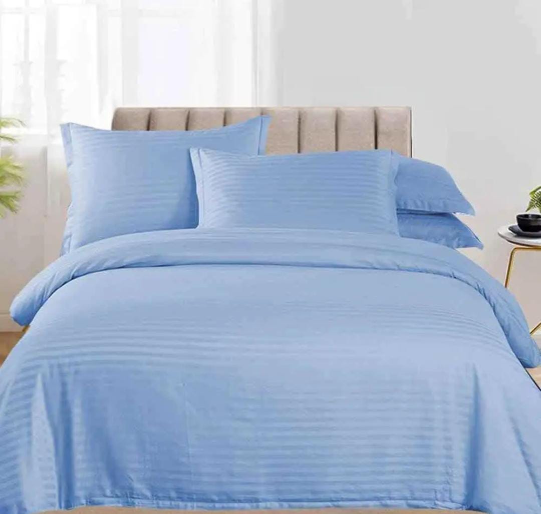 4pcs Luxury Cotton Satin Stripped Duvet Cover Set (1Duvet Cover, 1Bedsheet And 2 Pillow Cases)