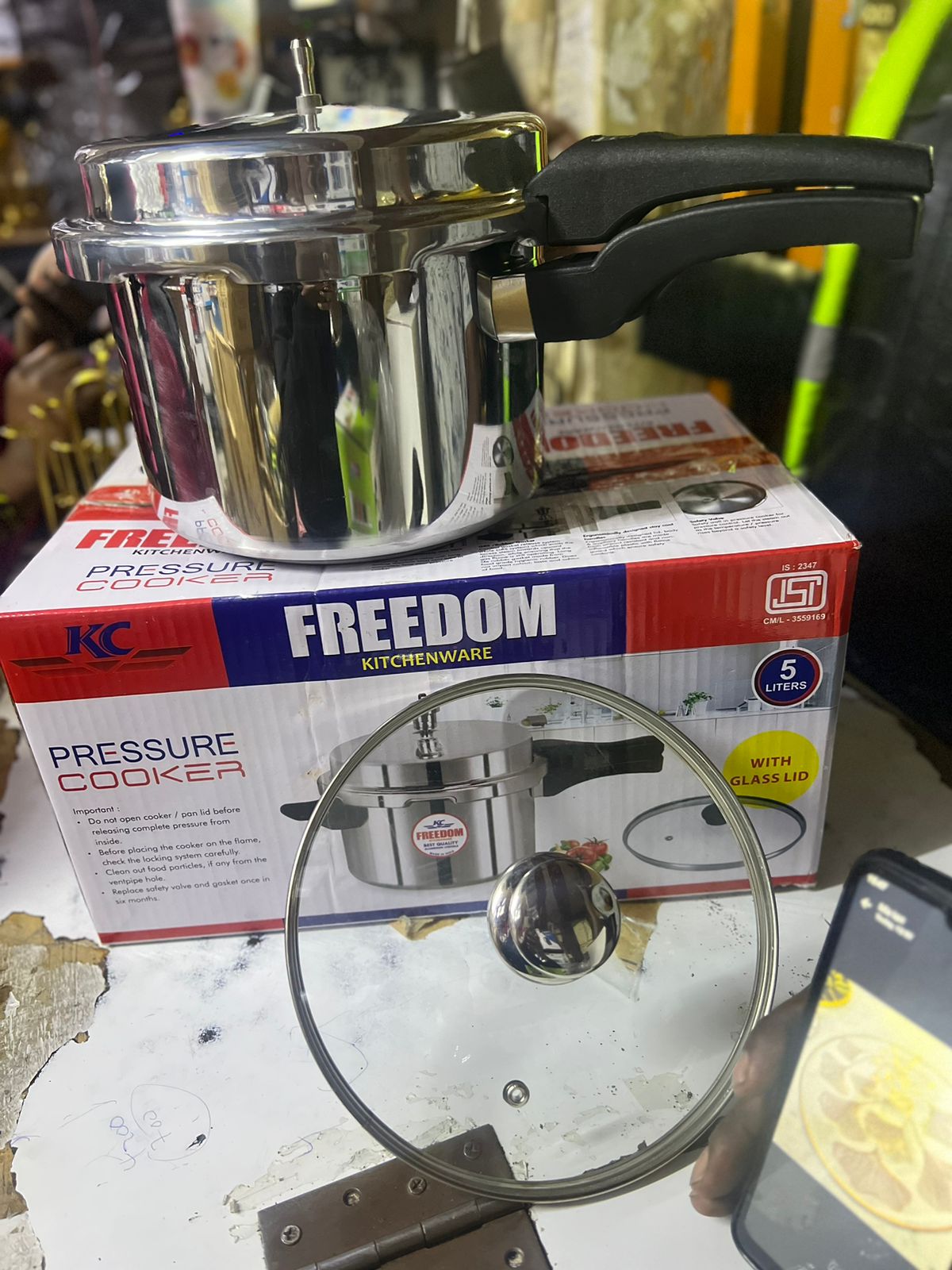 FREEDOM  2 IN 1 ALUMINIUM PRESSURE COOKERS (5L, 8 L, 10L, 12L)